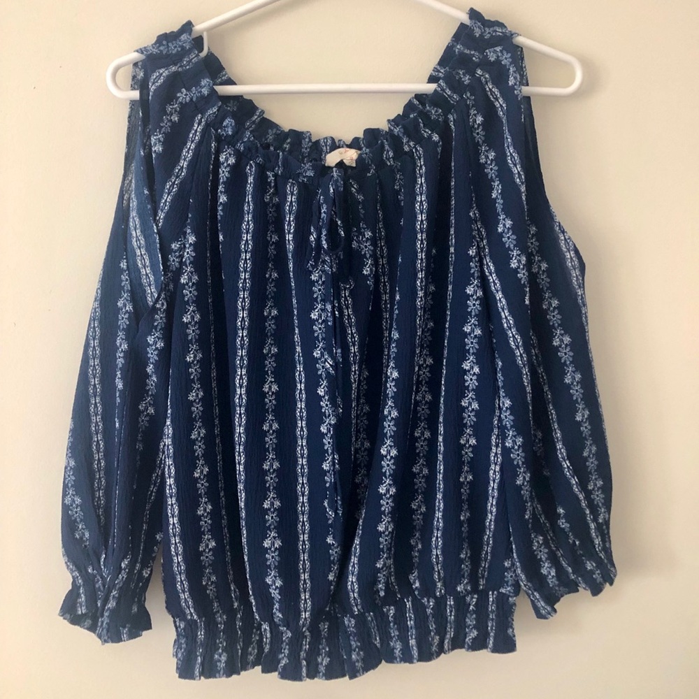 Off-the-Shoulder Cinched Top